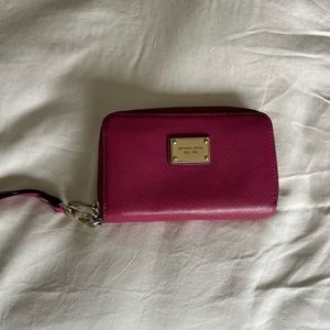 Michael Kors Pink Wallet